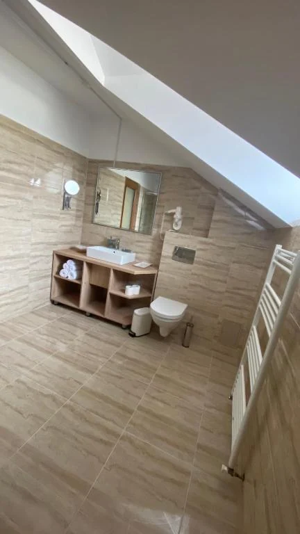 Bathroom overview